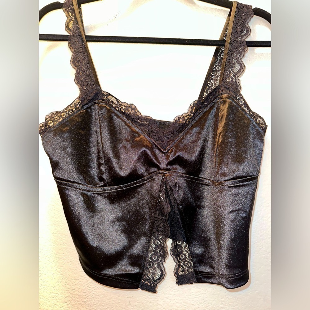 NWT forever 21 black satin lace split front crop top
